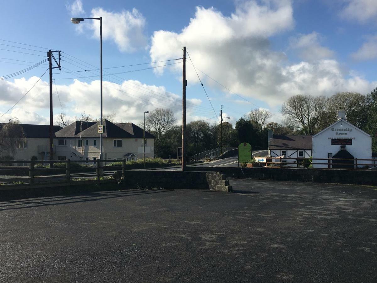 The Cothi Bridge Apartments Carmarthen Exterior photo